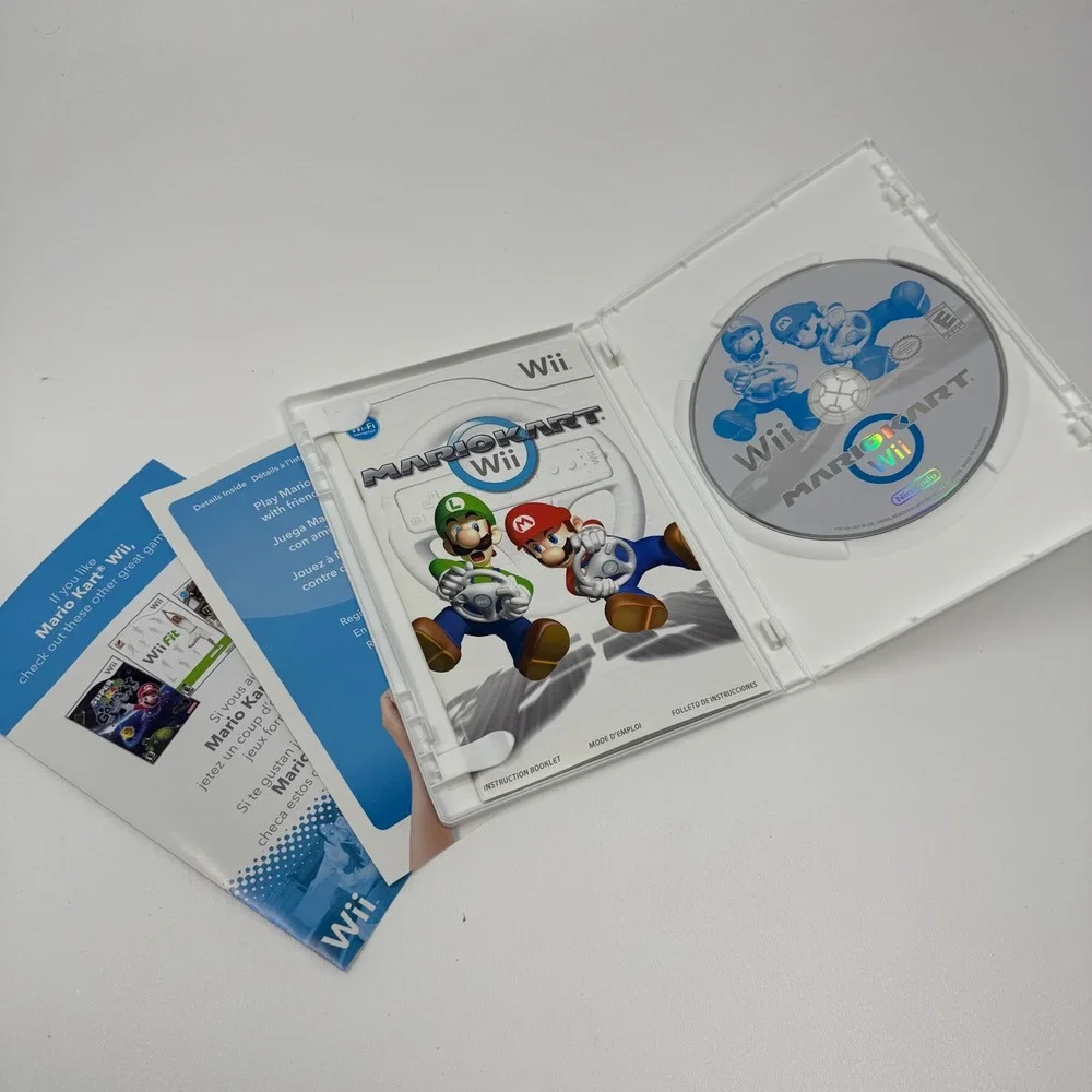 Mario Kart Wii Nintendo Wii Game Complete with‎ Manual, EUC